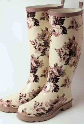 rose boots