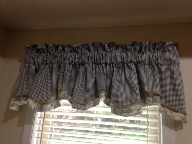 AFTER: New valance