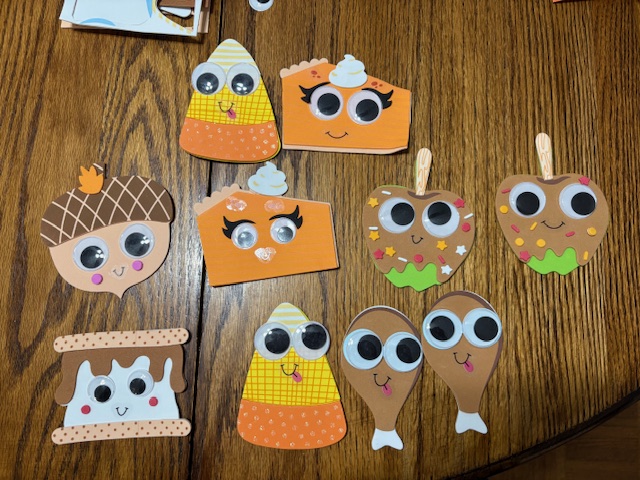 Thanksgiving crafts